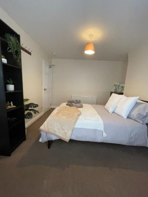 5 Bedroom, Sleeps 9 - Base To Explore Liverpool And Beyond Extérieur photo