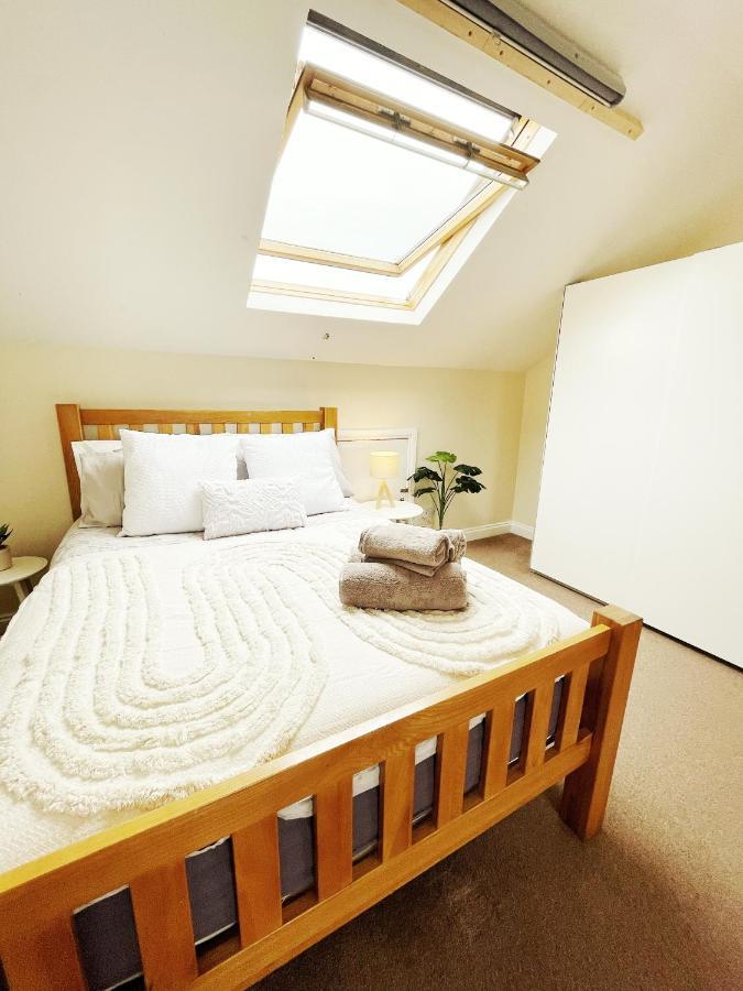 5 Bedroom, Sleeps 9 - Base To Explore Liverpool And Beyond Extérieur photo